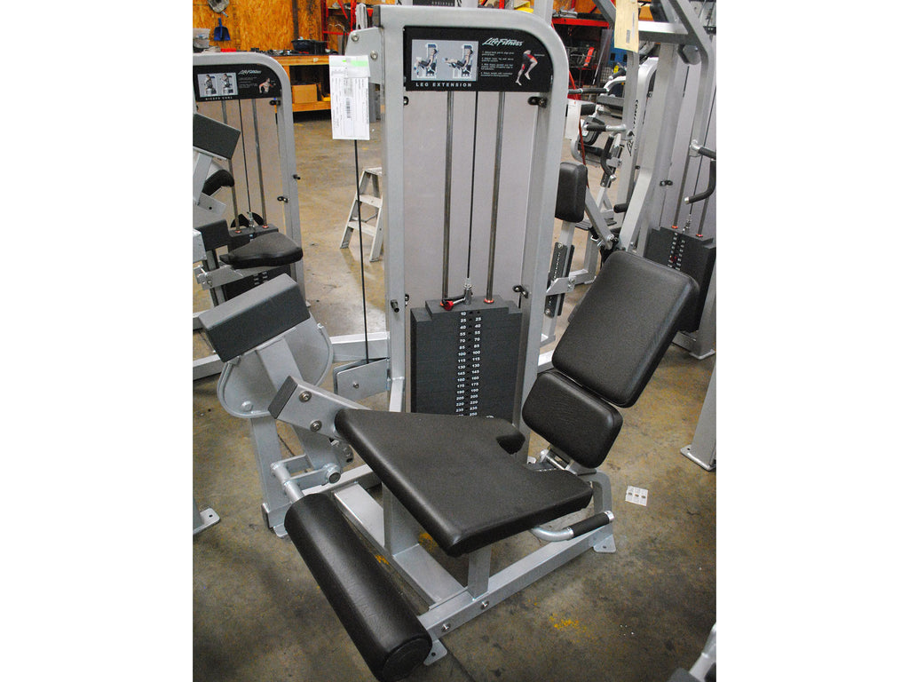 Used Life Fitness Pro 2 Gym Package - Leg Extension